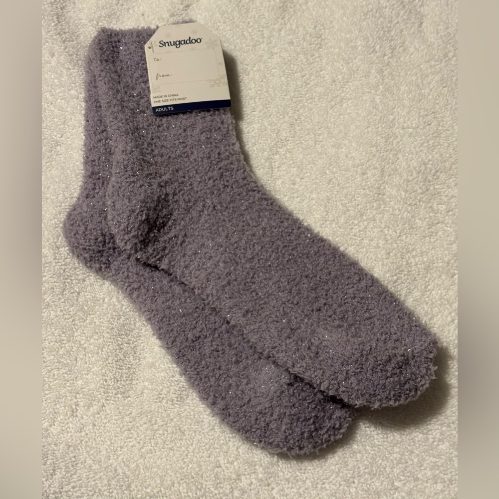 #z211 - Snugadoo Plush Ankle Socks Purple & Silver Metallic Threads